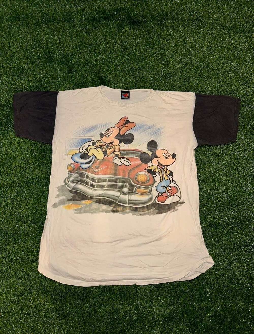 Vintage 90s Mickey Unlimited Mickey and Minnie Diner Graphic T-Shirt